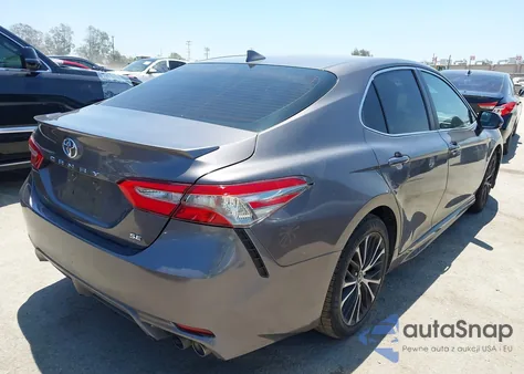 2019 Toyota Camry L/Le/Xle/Se/Xse z USA, uszkodzony, nr VIN 4T1B11HK9KU202716